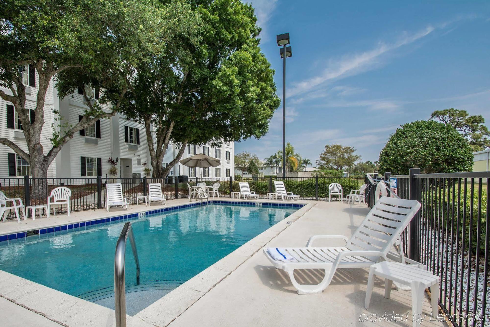 Quality Inn Palm Bay - Melbourne I-95 Εξωτερικό φωτογραφία